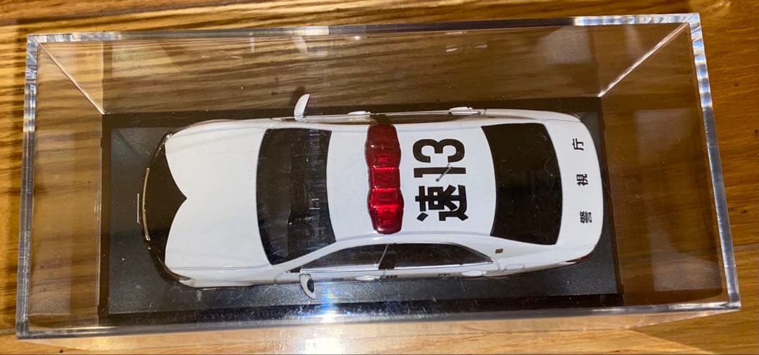トヨタ クラウンアスリート 警察車両 ミニカー