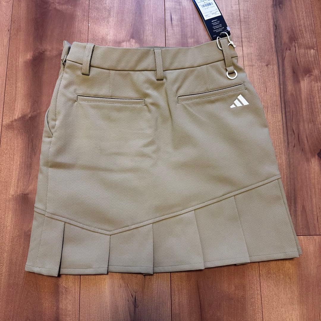 ダンボールニット　プリーツスカート　セットアップ　ベージュ　秋冬　長袖　フーディ