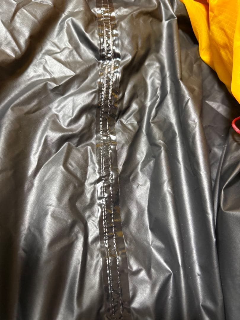 【美品】ヒルバーグ　カイタム3GT フットプリント付き、2022年12月購入