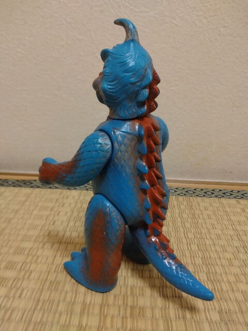 マルサン　ソフビ　ゴメス　当時物　ウルトラQ　ウルトラマン　ウルトラセブン