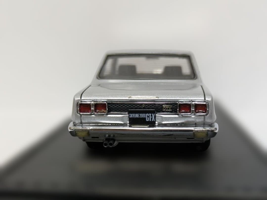 イグニッション モデル 1/43 スカイライン 2000GT-X KGC10 銀