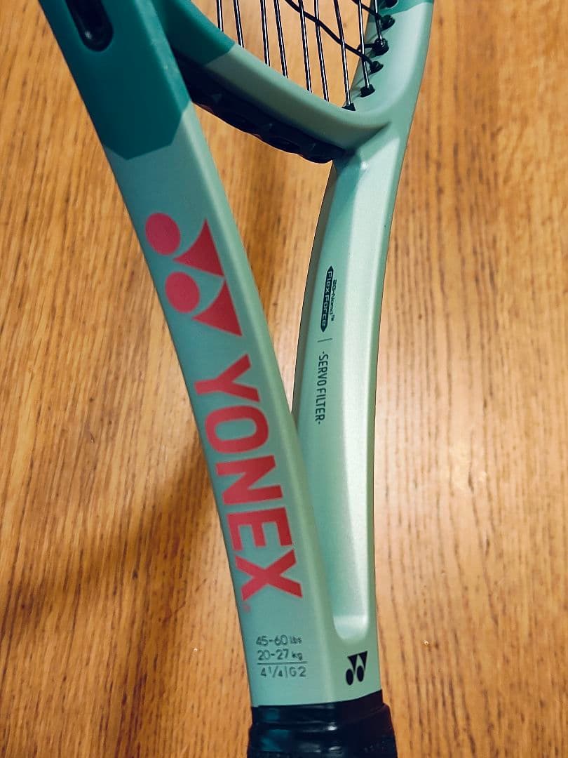 YONEX PERCEPT 100テニスラケット