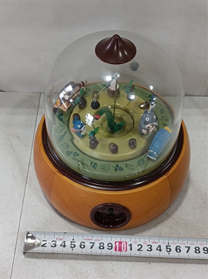 [八6518] となりのトトロ からくり時計　どんぐりスノードーム　オルゴール