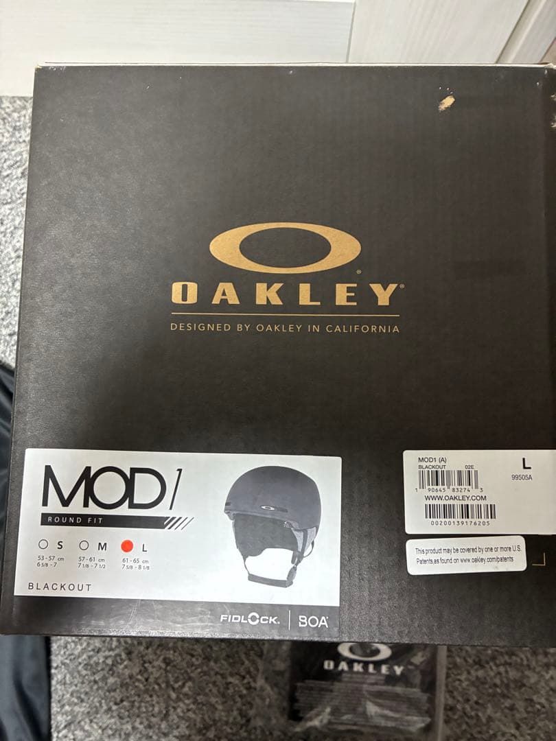 OAKLEY マットブラック スノーボードヘルメット