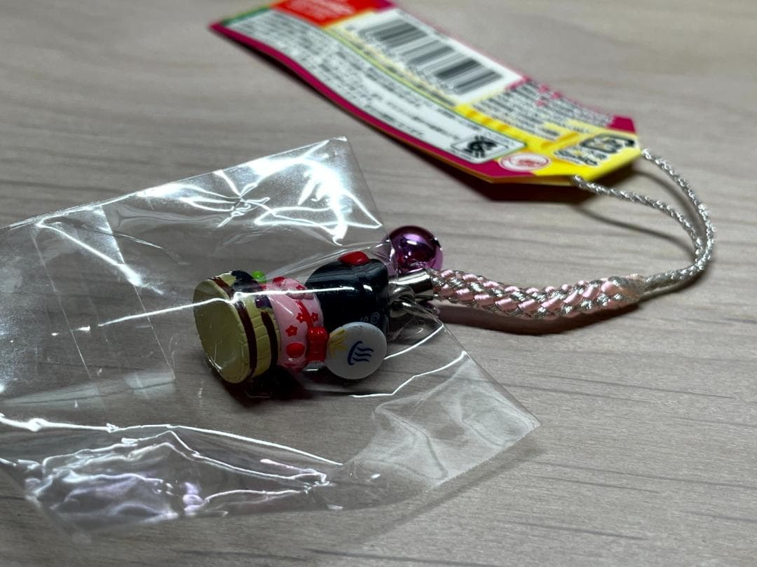 ご当地キティ　ハローキティ 長野・岐阜限定　根付けストラップ