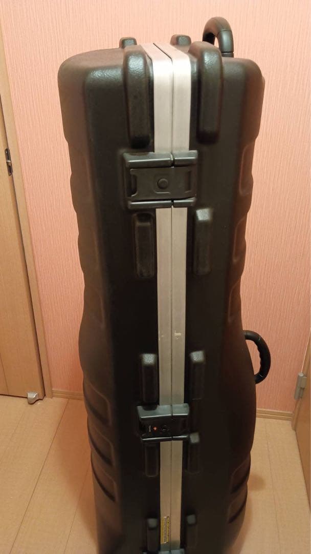 SKB ゴルフバッグ輸送用ハードケース（TSAロック付き）ブラック