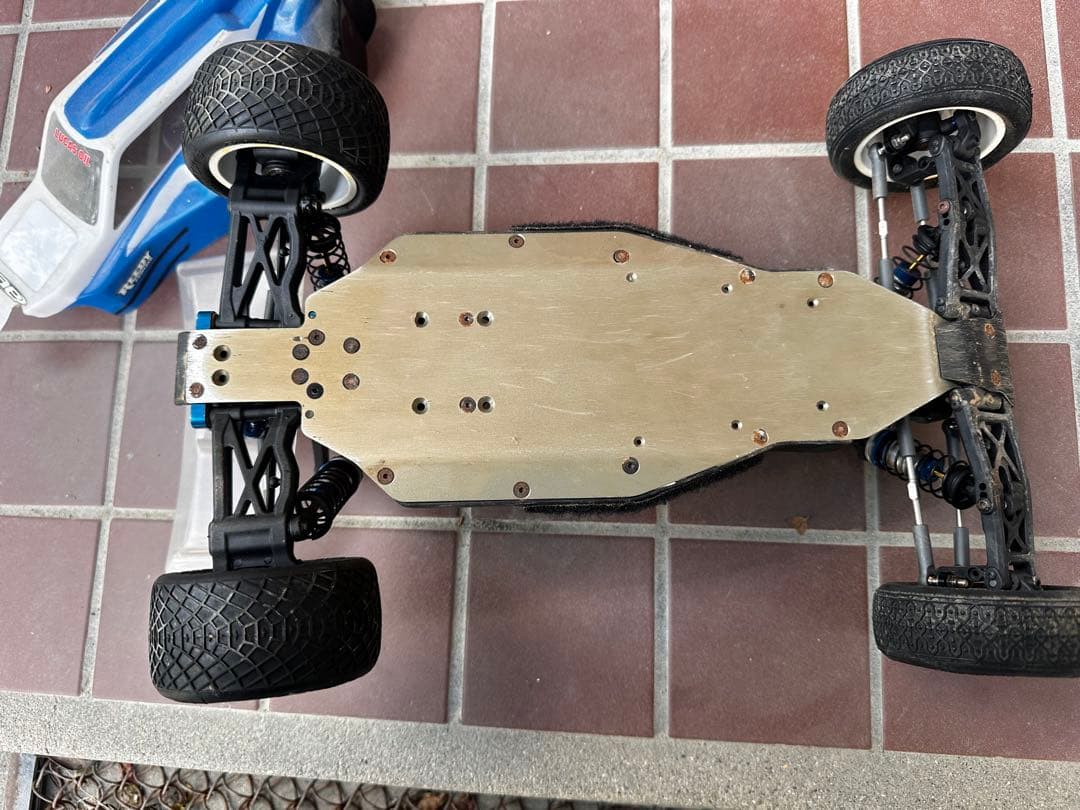 Associated 2WD ホビーラジコンカー キット