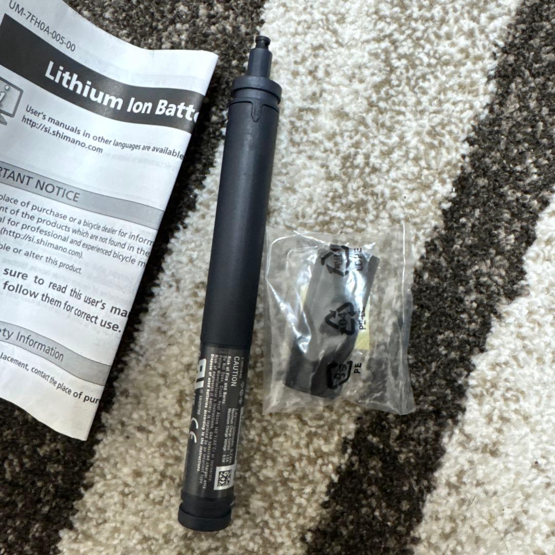 SHIMANO Di2 BT-DN110 バッテリー