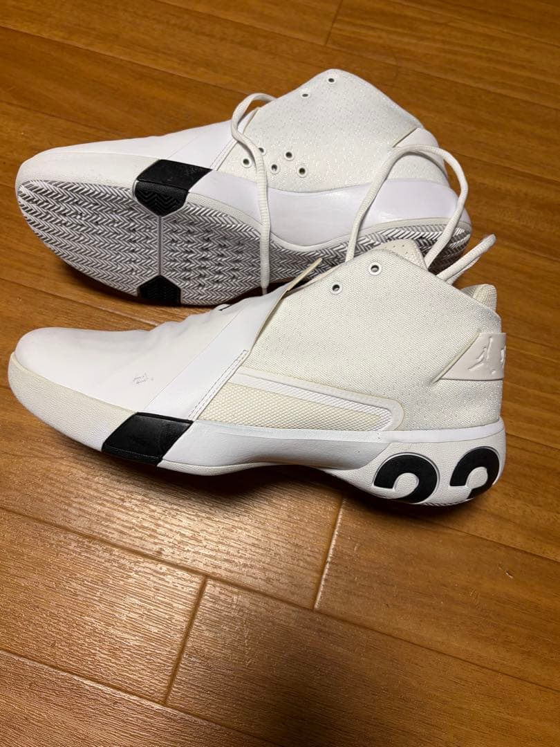 ナイキ ジョーダン ウルトラ フライ 3 28.5cm