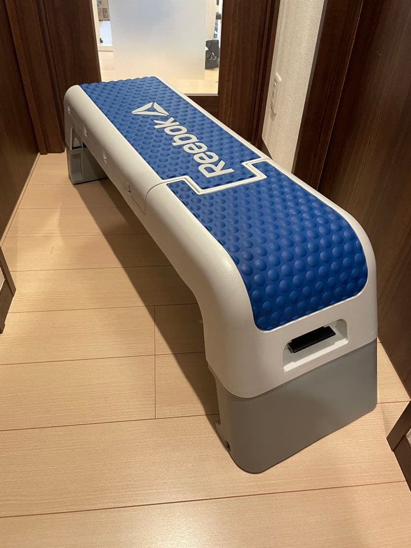 Reebok リーボック　トレーニングデッキ