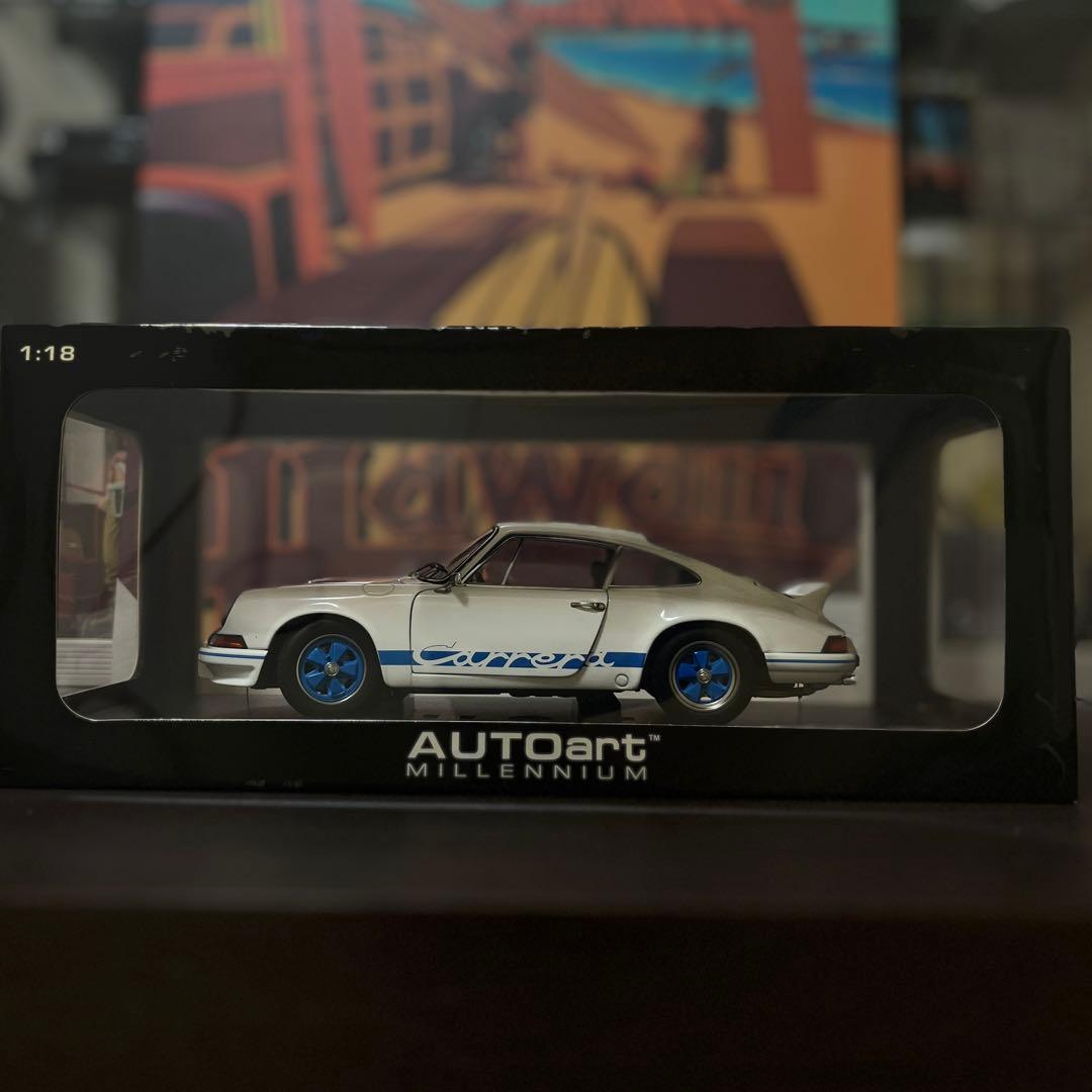 ミニカー AUTOart Porsche 911 Carrera 1:18