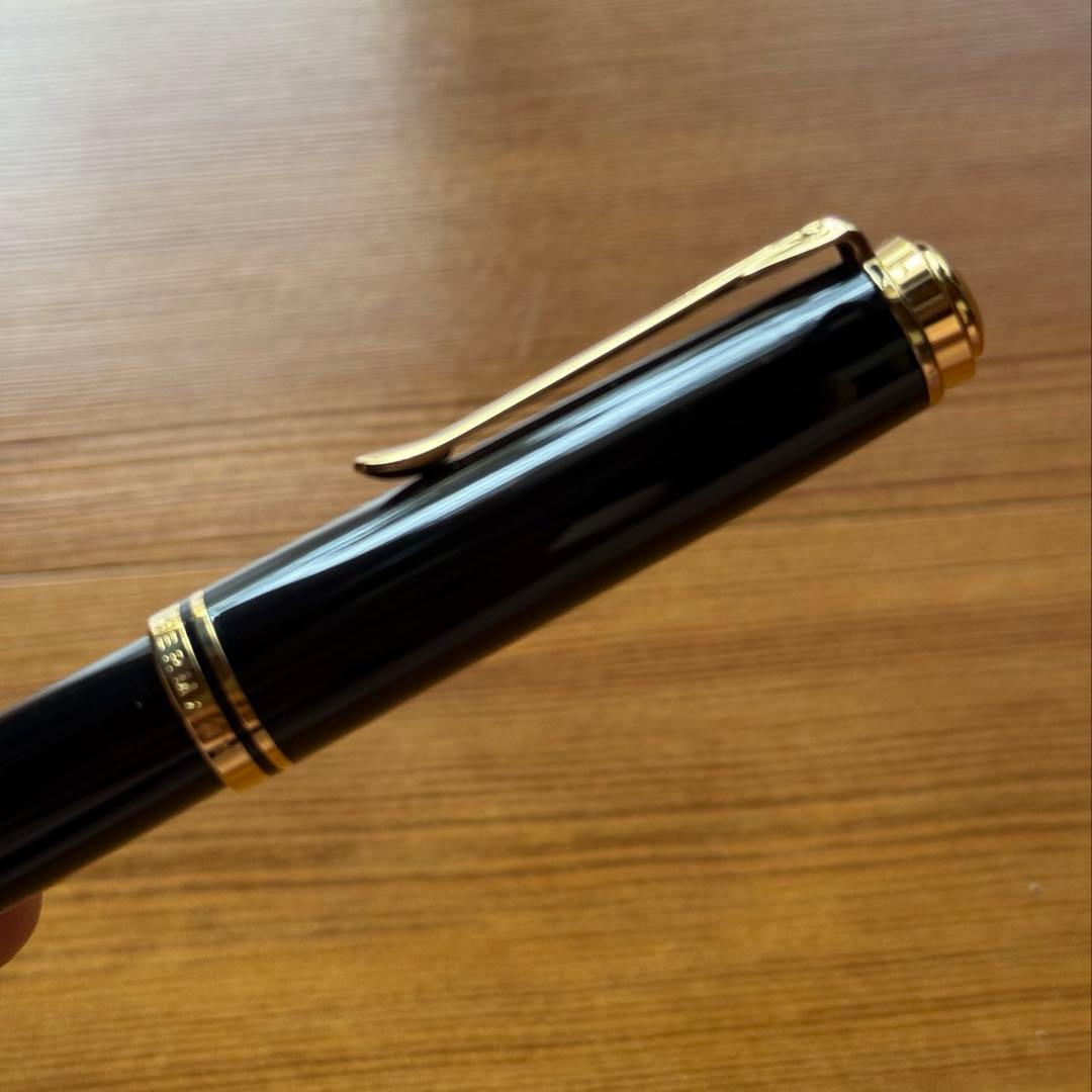 ペリカンスーべレーンM800・中字M・黒・未使用に近い・美品