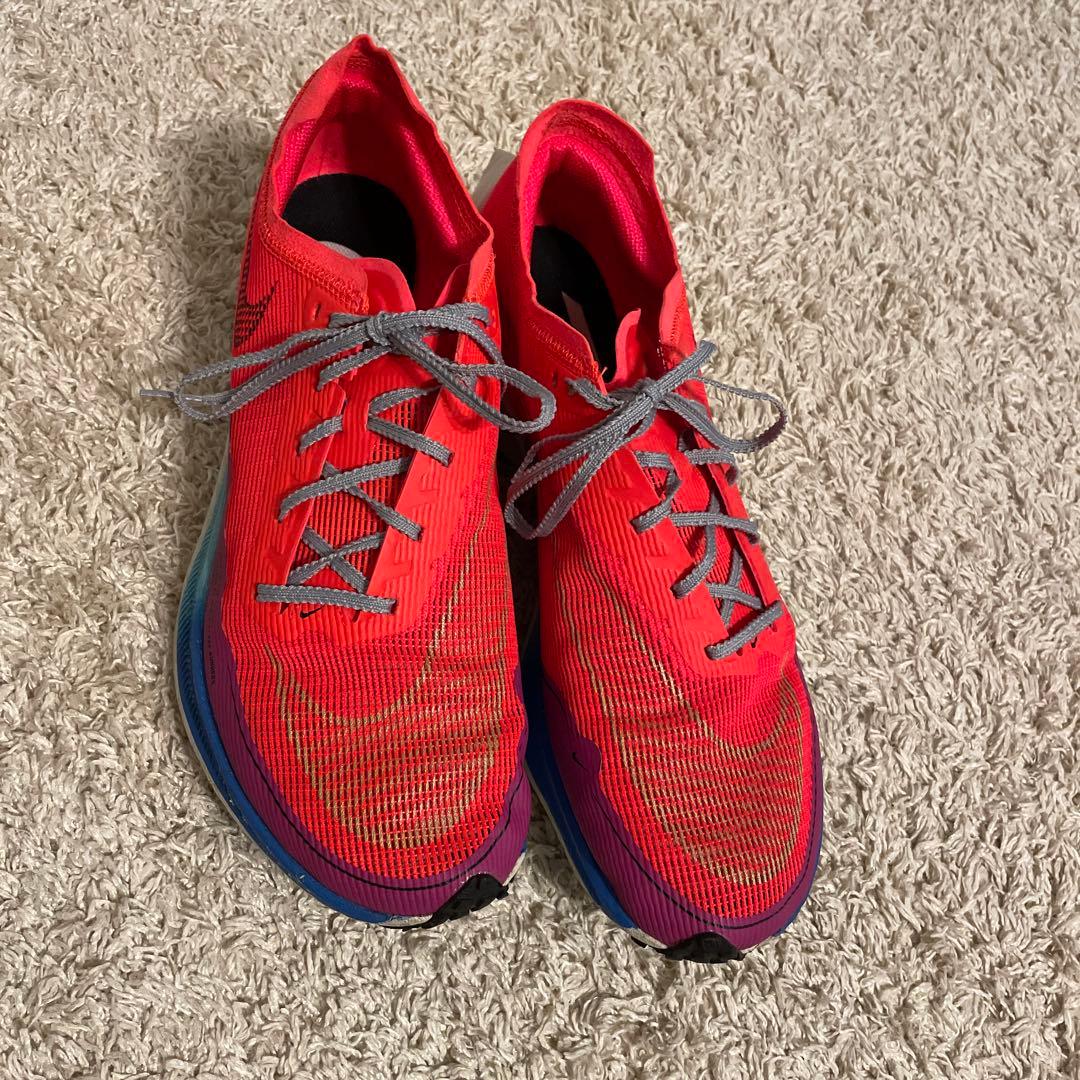 美品ナイキNIKEズームXヴェイパーフライネクスト%2 BY you 28cm