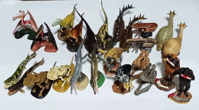 恐竜まとめ売り　チョコラザウルス　ダイノテイルズ　ダイノモデルス　ダイノワールド