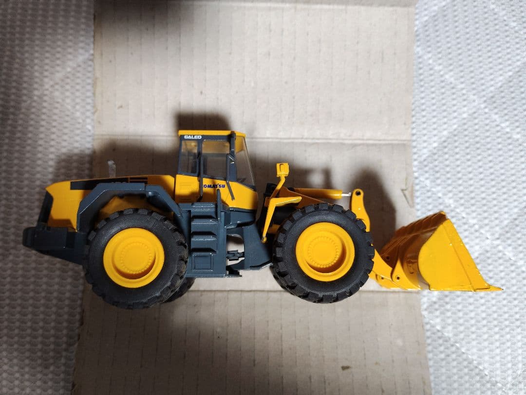 コマツ WA 470-5 　1/50絶版品