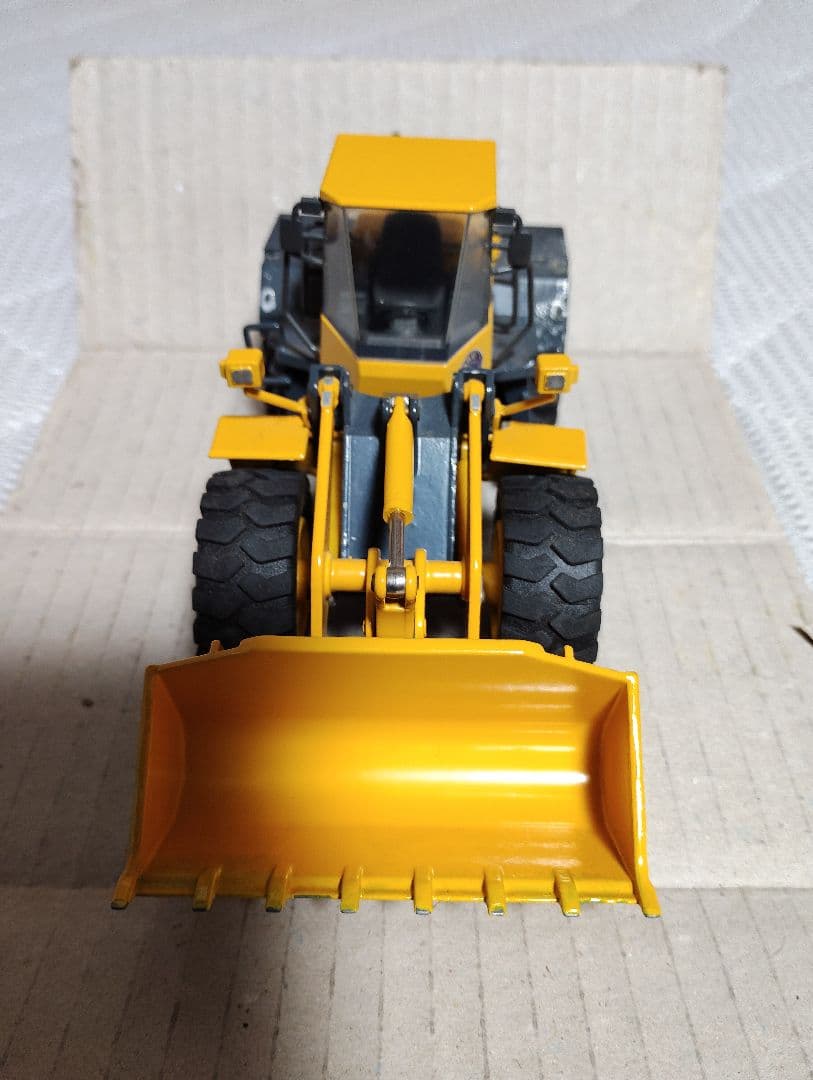 コマツ WA 470-5 　1/50絶版品