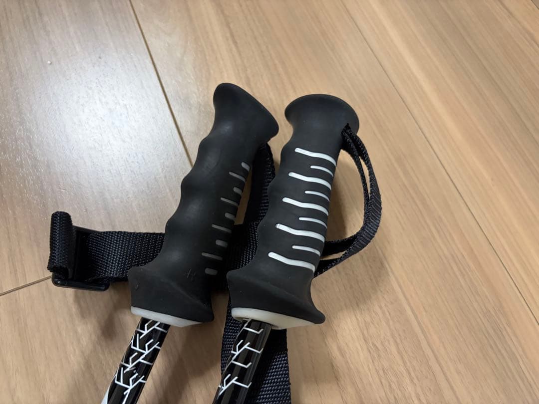 ★美品★お洒落　オガサカ スキーストック 収縮ポール　調整可能　デモ技術選