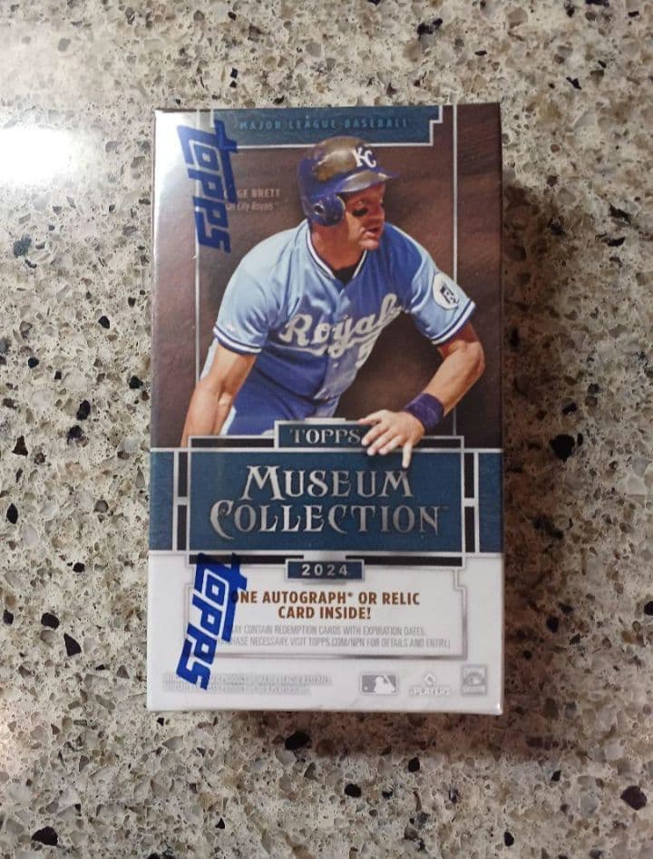 Topps 2024　MUSEUM COLLECTION　新品未開封ミニBOX