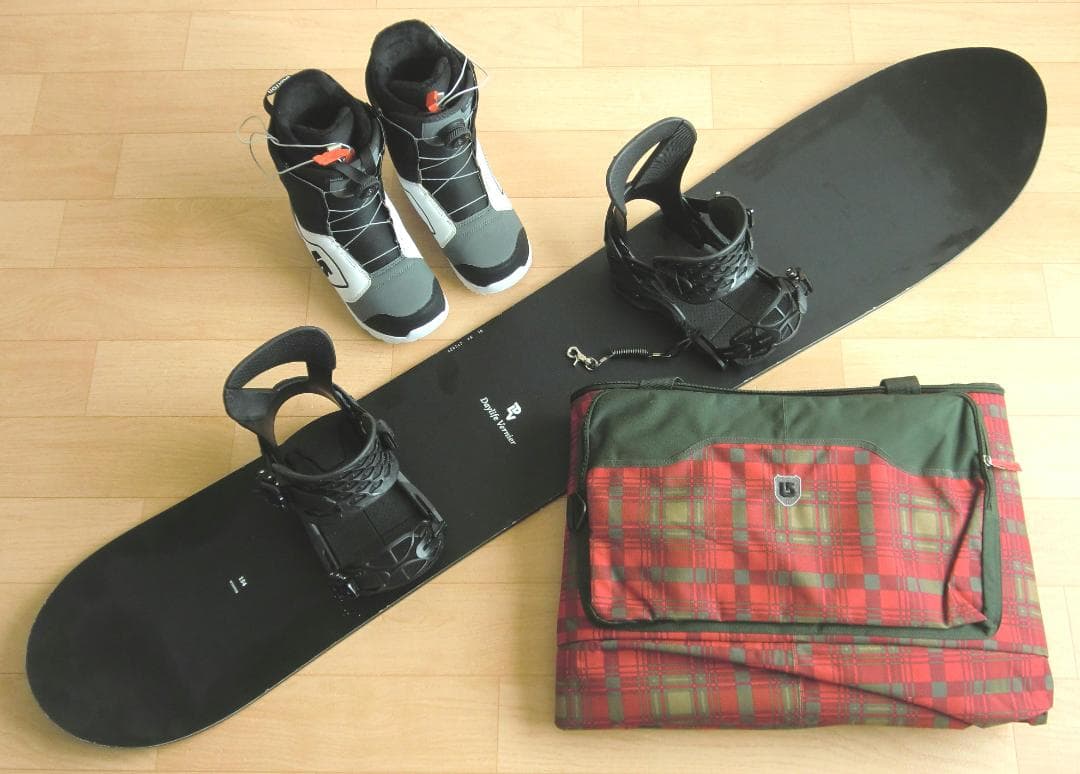 ■■送料無料■SCOOTER＋BURTON■メンズスノボセット■板154靴26■