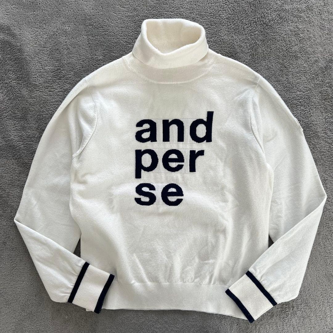 and per se アンパスィ　タートルネック　ニット　セーター　ロゴ　M