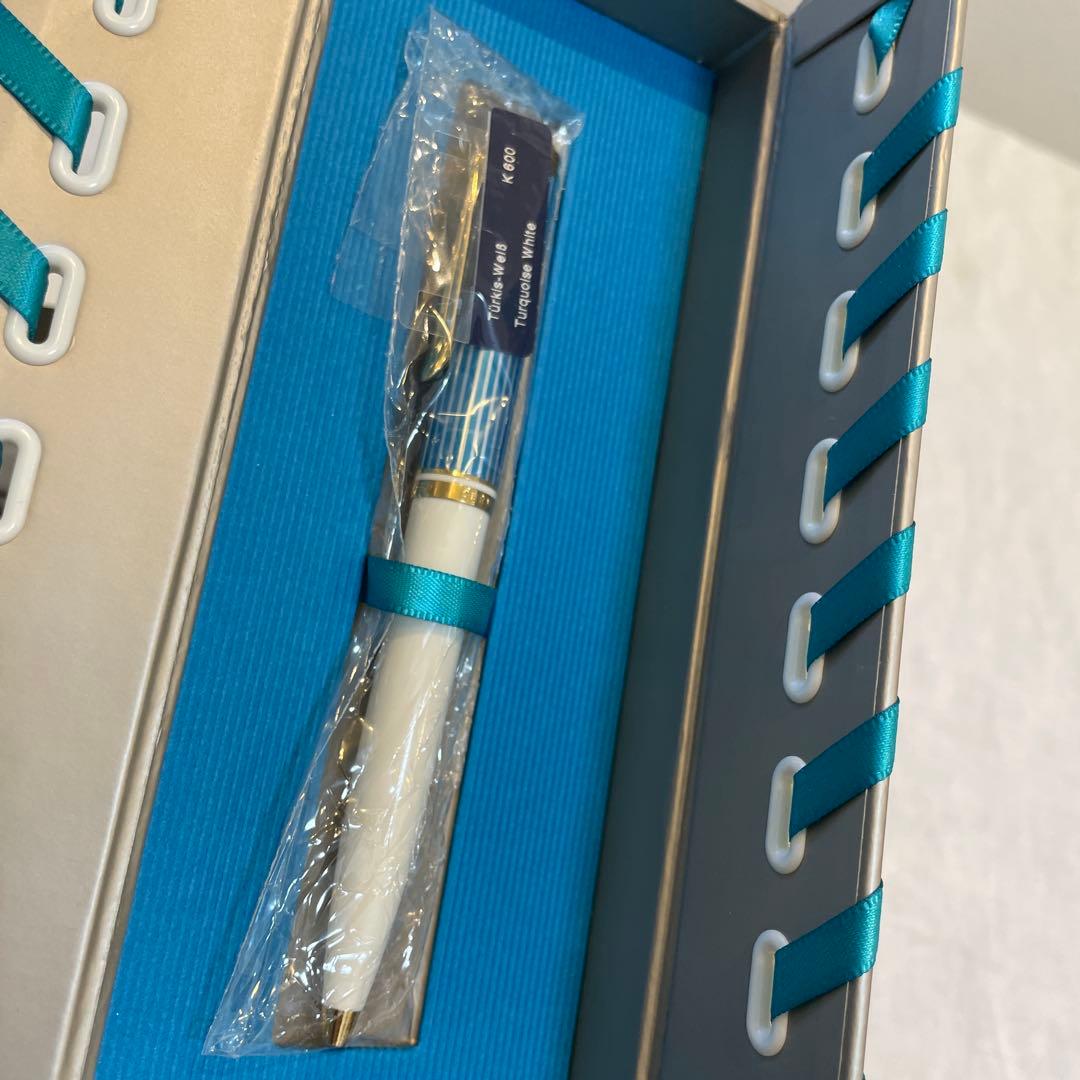 ペリカン ボールペン［未使用］特別生産品 スーベレーン600 ターコイズホワイト