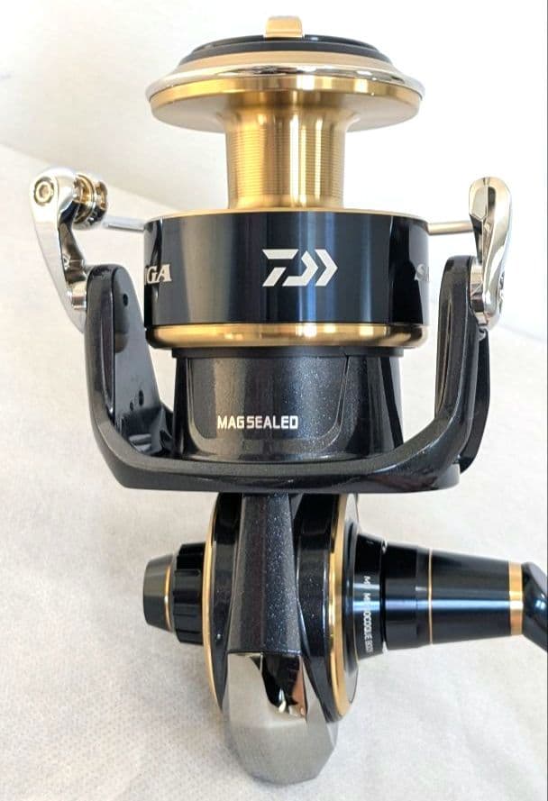 ☆*☆様 ⭐超極上美品⭐DAIWA 20SALTIGA 18000-H
