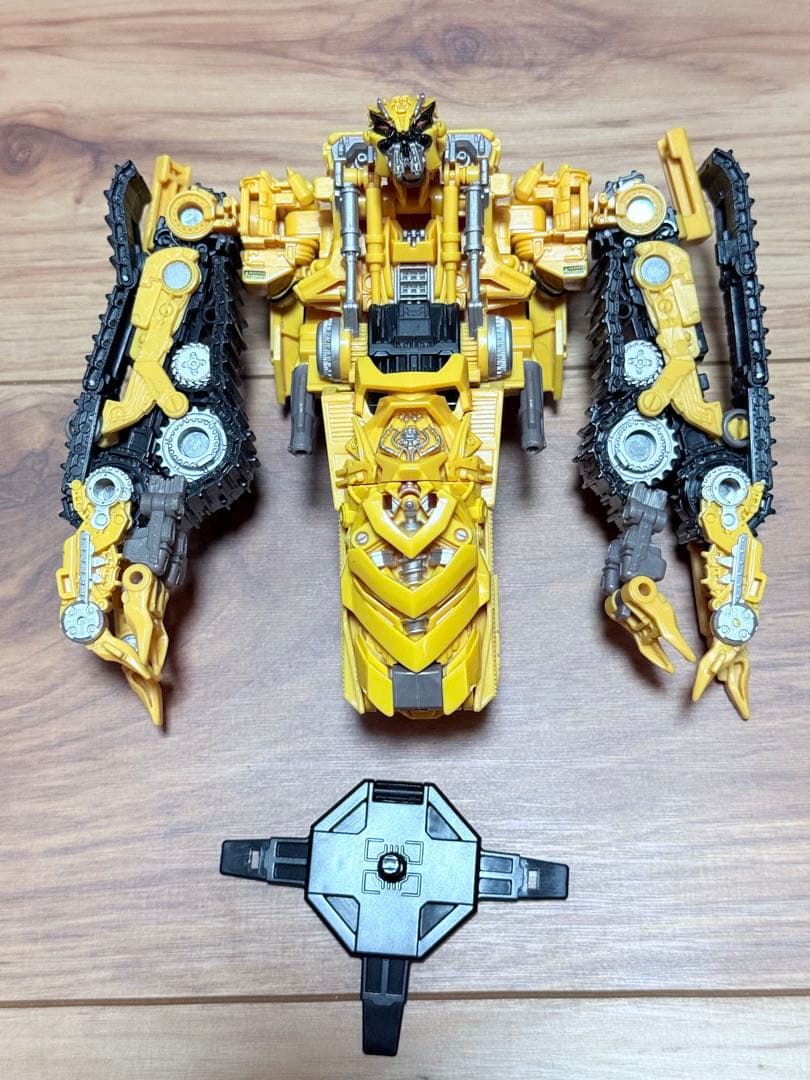 トランスフォーマー　スタジオシリーズ　デバステーター　9体セット