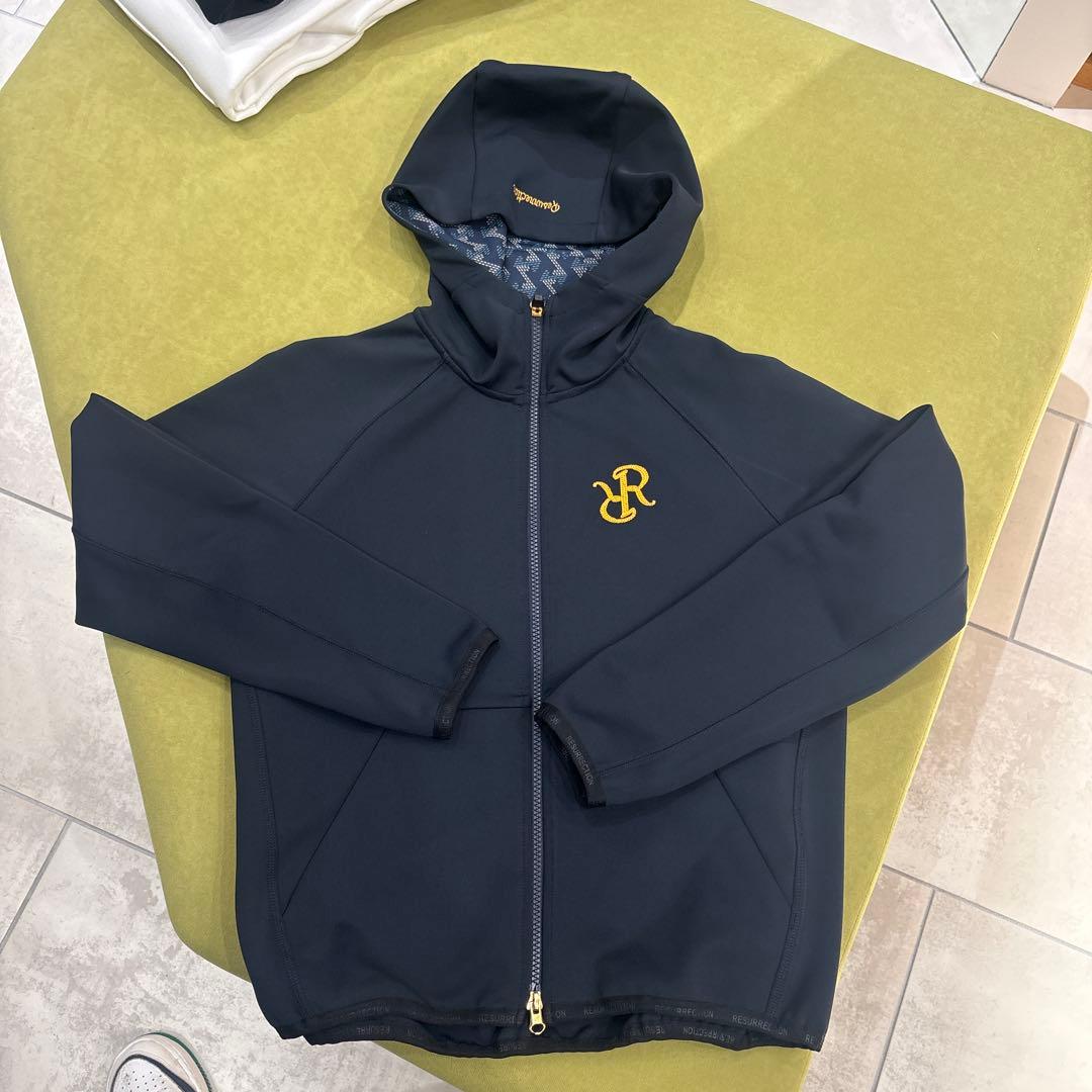 レザレクション パーカー M