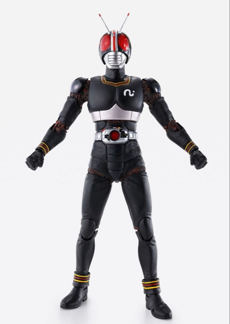 S.H.Figuarts（真骨彫製法）　BLACK、シャドームーン　2体セット