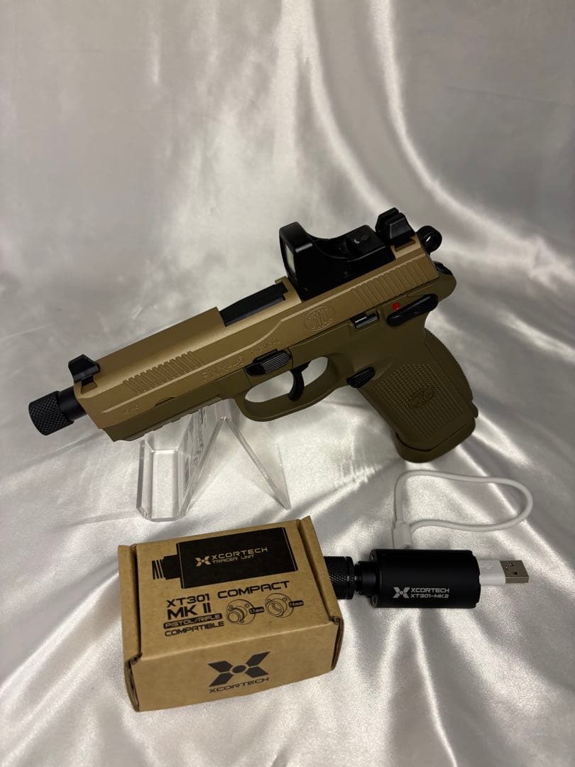 超美品　マルイFNXー45 タクティカル　カスタムセット　サバゲー　トレーサー付