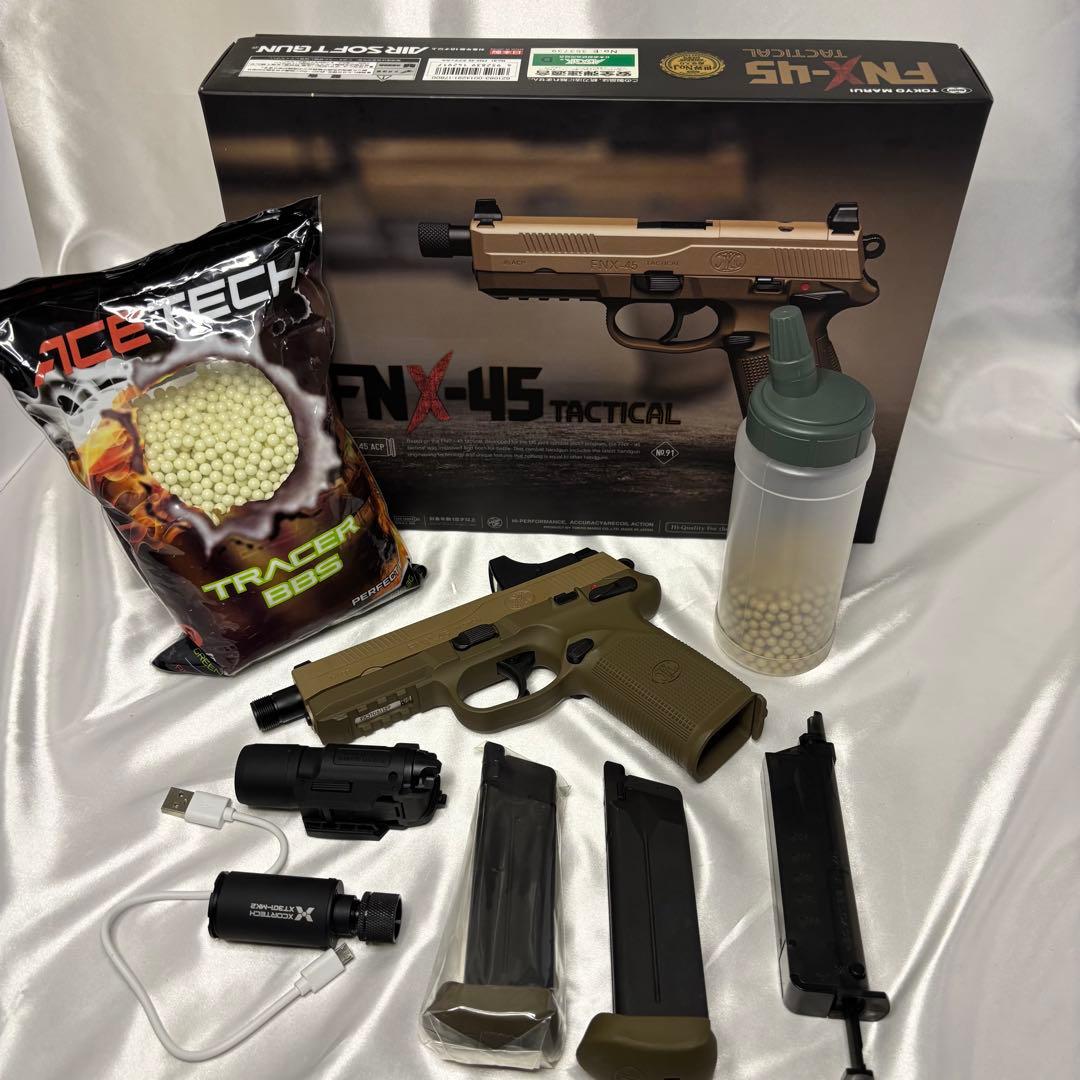 超美品　マルイFNXー45 タクティカル　カスタムセット　サバゲー　トレーサー付