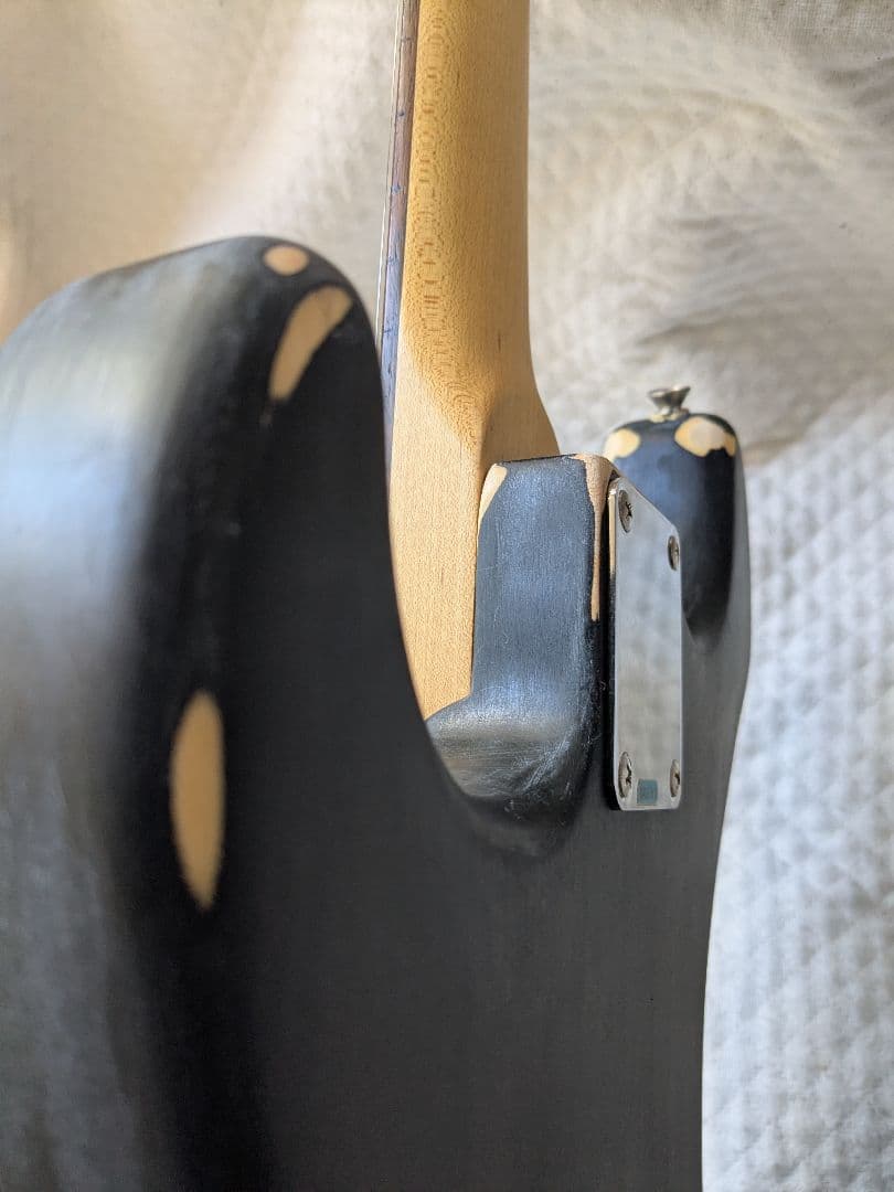 レリック加工　エレキギター フォトジェニック　ストラトキャスター　ブラック