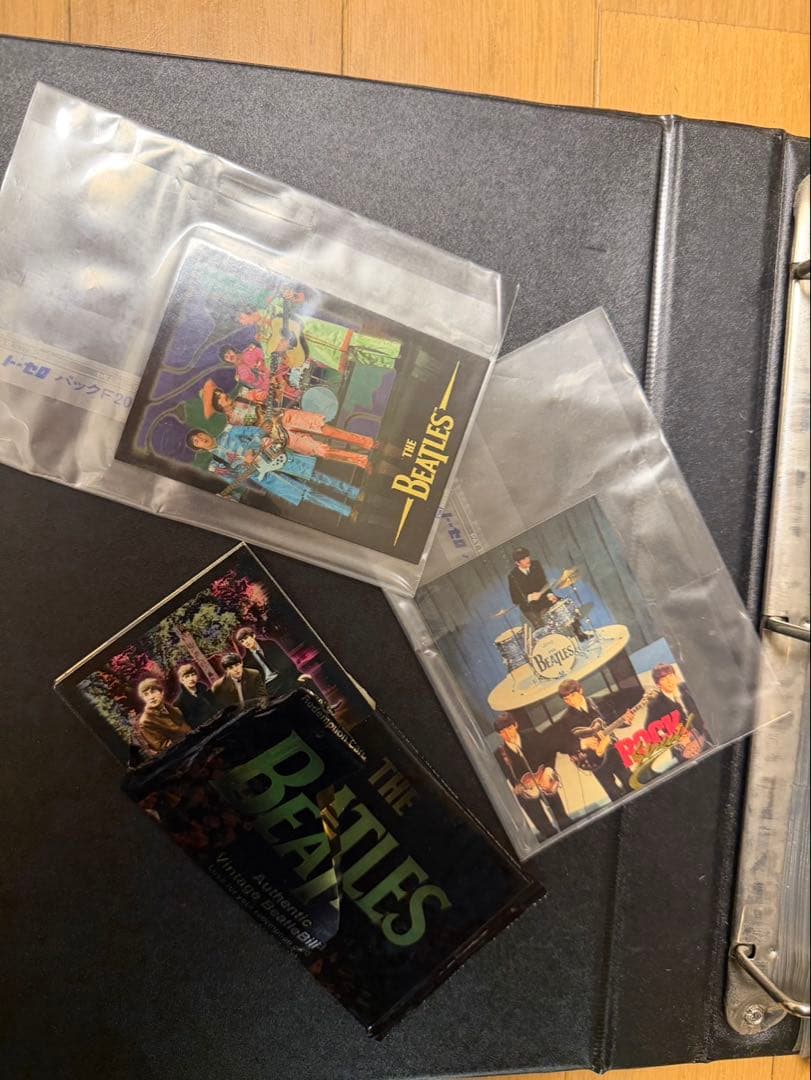 m*9様 ビートルズトレカ