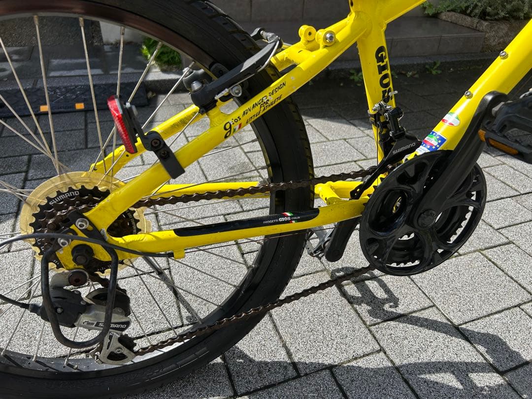 引取限定　GIOS ジオス ジェノア　22インチ　イエロー