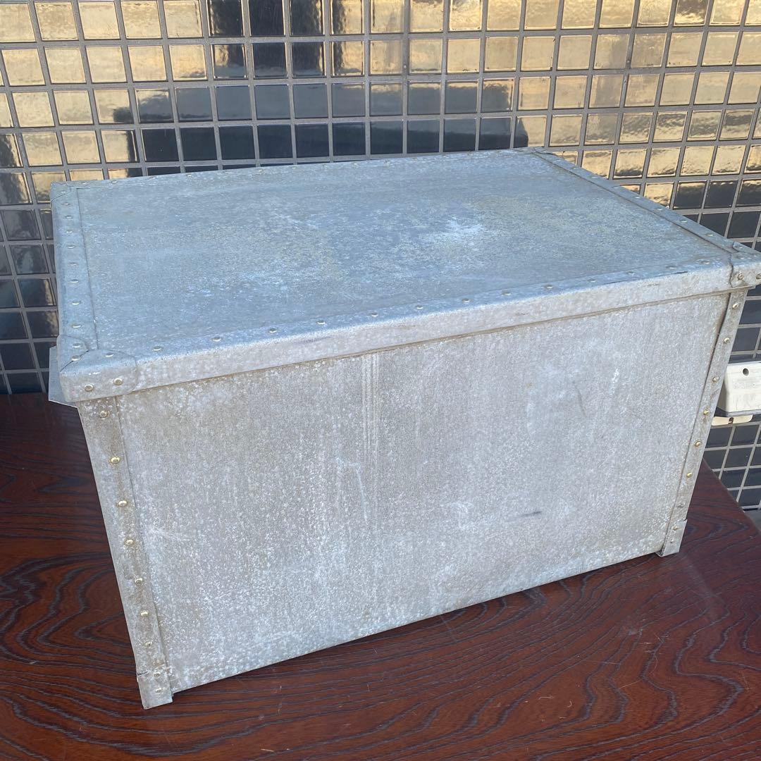 ヴィンテージメタルボックス 蓋付き収納箱 インダストリアル インテリア
