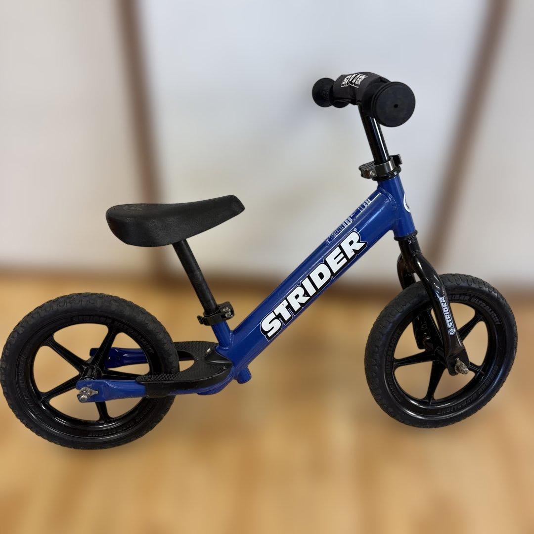 ストライダー 12インチ スポーツタイプ ピンク STRIDER 青　ブルー
