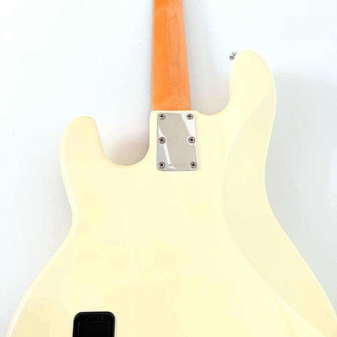 Sterling SUB RAY4 エレキベース