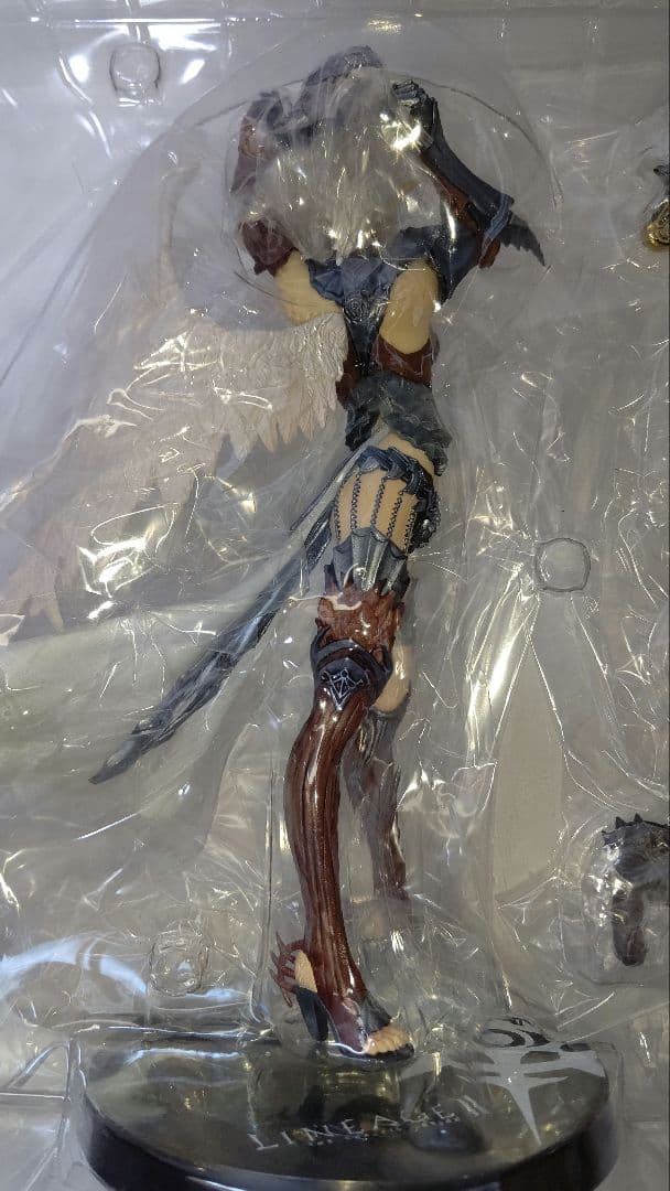 ≪ゲーム≫1/7スケール LINEGE II カマエル フィギュア