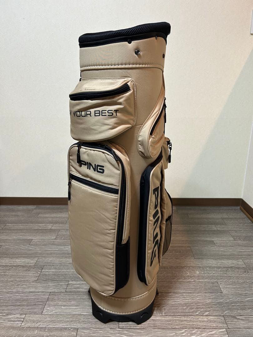 PING 自立式キャディバッグ　未使用品　10ポケットで収納力抜群！キャメル