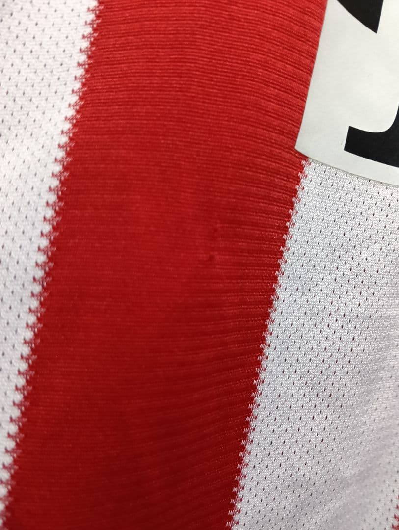 正規品！美品！ バイエルン・ミュンヘン　ユニフォーム 10-11 Oサイズ