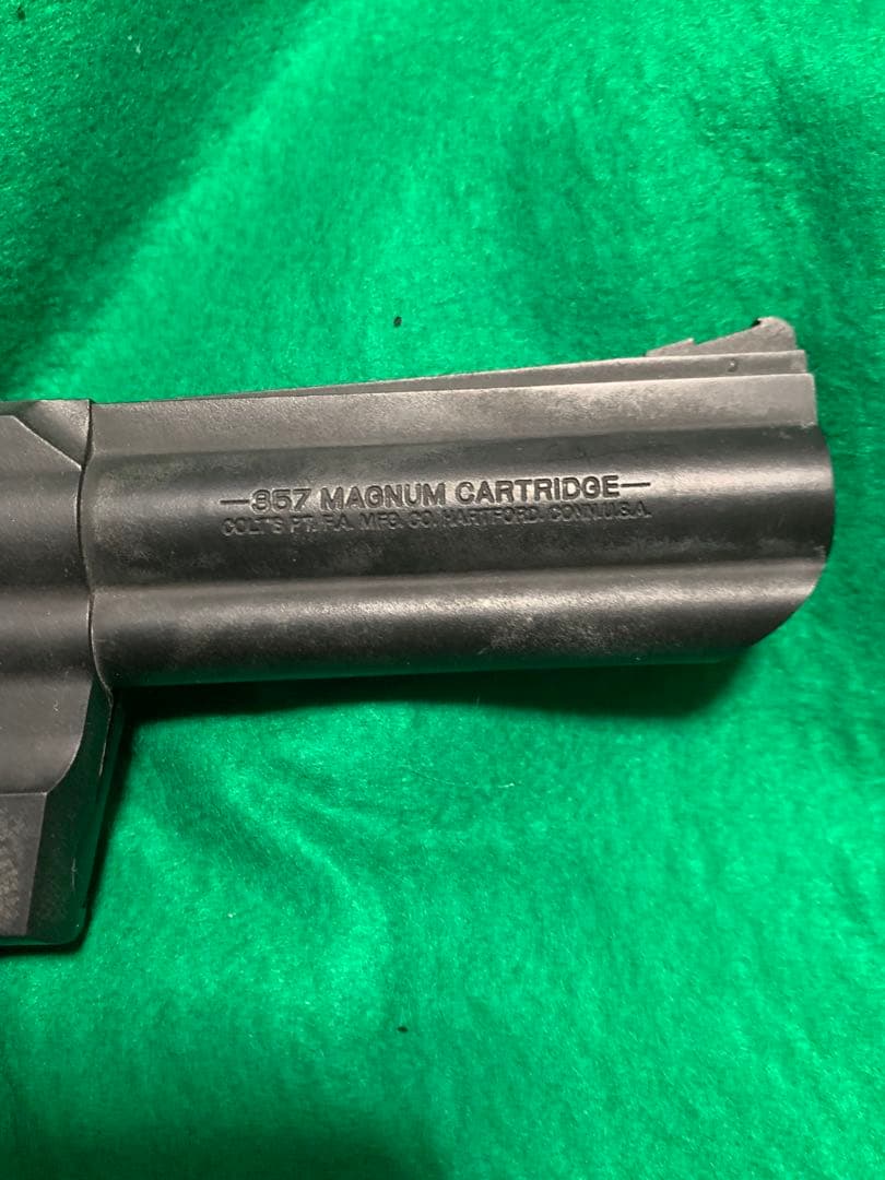 モデルガン　キングコブラ　ヘビーウェイト　リボルバー シリンダー回転機構付き