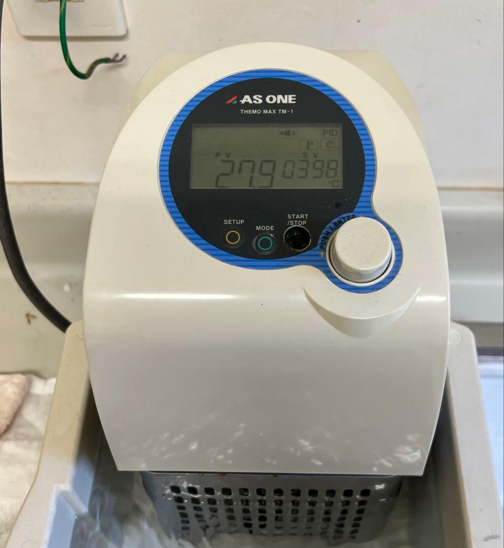 デジタル恒温水槽　TM-1 AS ONE製