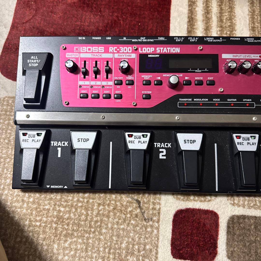 BOSS RC-300 ループステーション　本体のみ