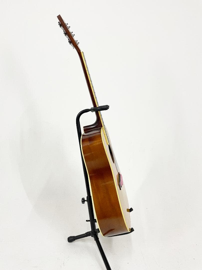 YAMAHA FG-200D ハードケース(難有)と小物付き