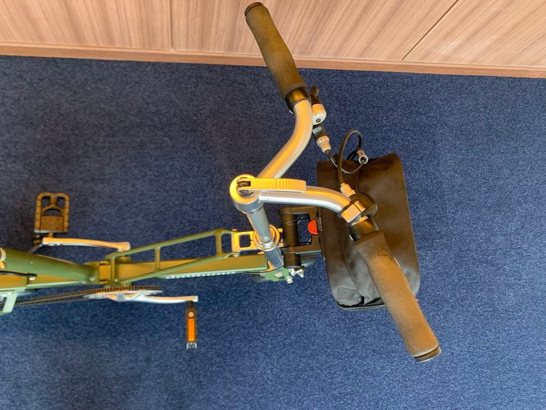 キャリーミーソリッドタイヤ室内保管2020 送料込み　最終価格です。