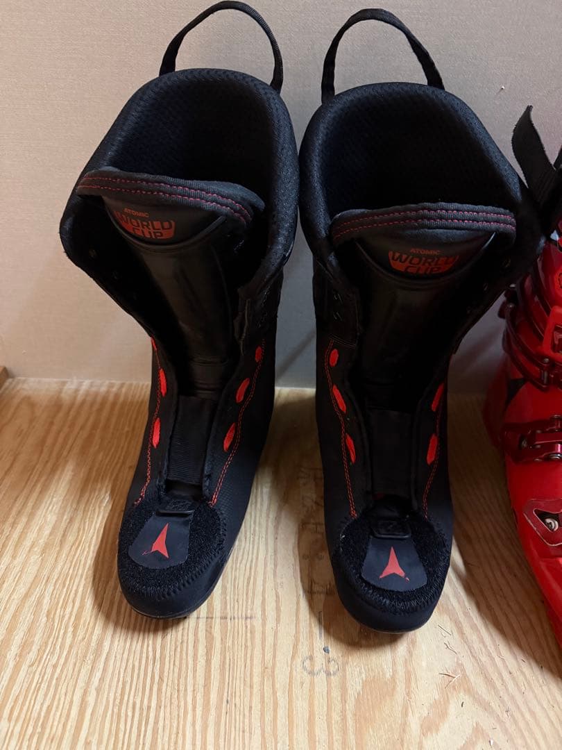 ATOMIC REDSTER TEAM ISSUE 130 スキーブーツ