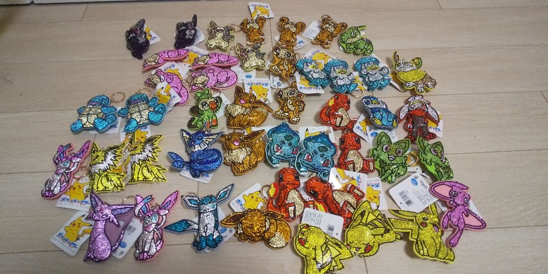ポケモン ラインストーン40個以上　ぬいぐるみ10種