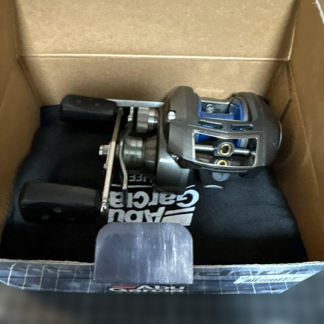 アブ　Revo エリート　ZPIスタードラグ　ZPIスプール　ギア比　6:4:1