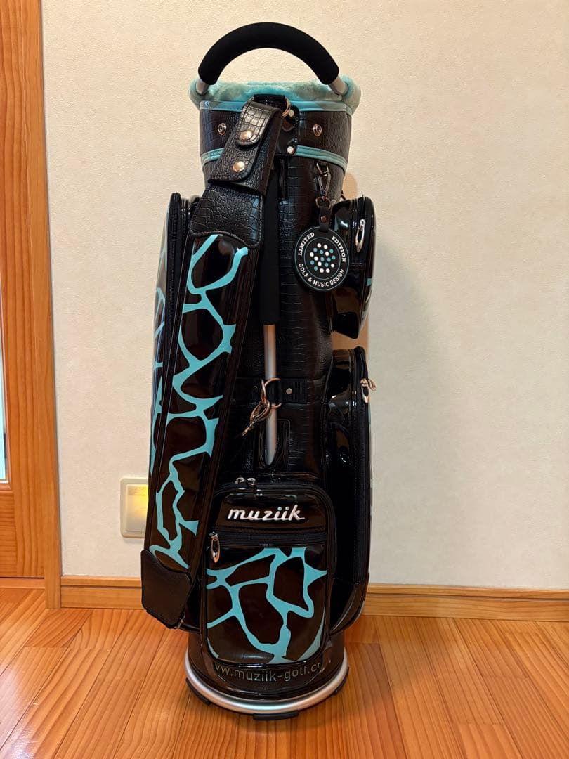レア 220本限定 muziik・ムジーク キャディバッグ➕ヘッドカバー付き