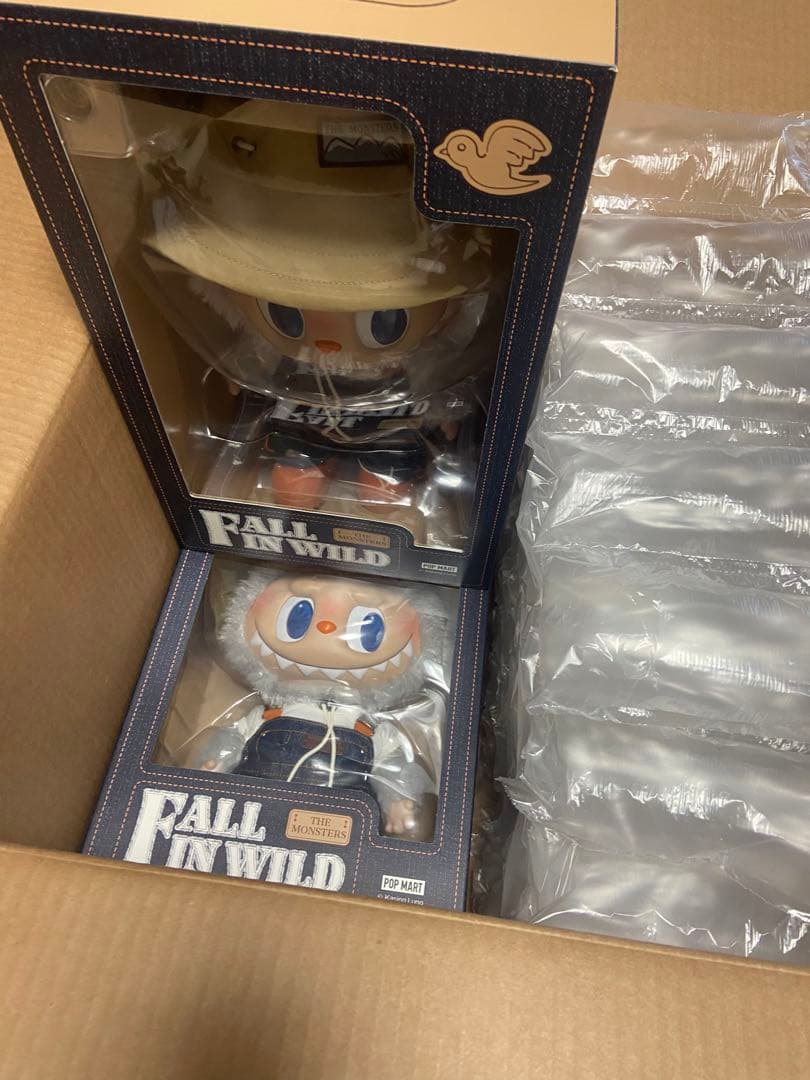 LABUBU THE MONSTERS FALL IN WILD ぬいぐる2点